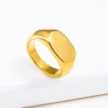 Load image into Gallery viewer, Minimalist Gold Ring
